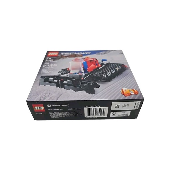 LEGO TECHNIC:‎ Snow Groomer (42148) - Picture 6 of 6